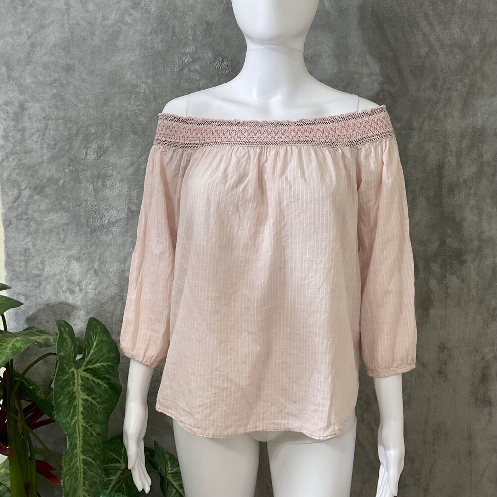 Abercrombie & Fitch Off Shoulder Smocked Top Blouse size L pink Cotton
